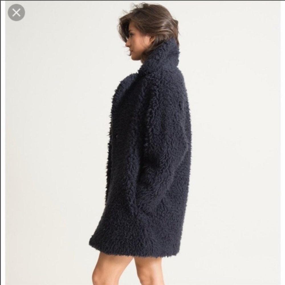 Sandro Paris Navy Fur Teddy Cocoon Coat FR1 US 2 4